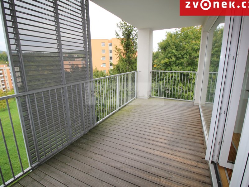 Kompletně vybavený 1+kk, parkovací stání