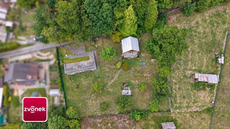 Domek k dokončení s možností rozšíření, pozemkem přes 1 000 m² a nádherným výhledem – Jaroslavice u Zlína