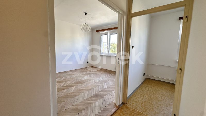Pronájem bytu 2+1, Milíčova, Zlín - Malenovice s lodžií