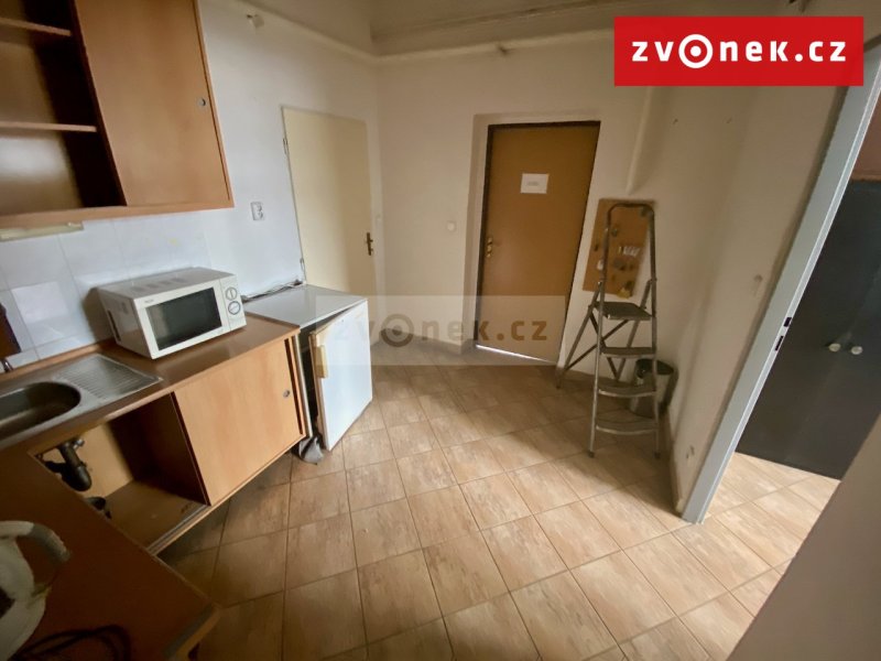 Kancelářský objekt vhodný jako sídlo firmy se zázemím