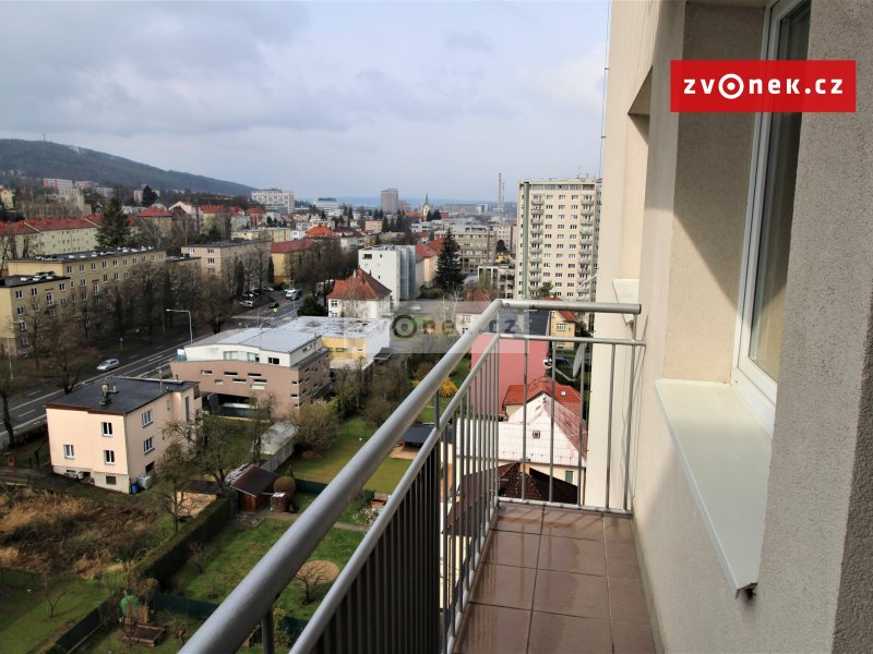 1+kk po kompletní rekonstrukci, centrum Zlína, krásný výhled
