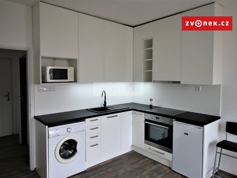 1+kk po kompletní rekonstrukci, centrum Zlína, krásný výhled
