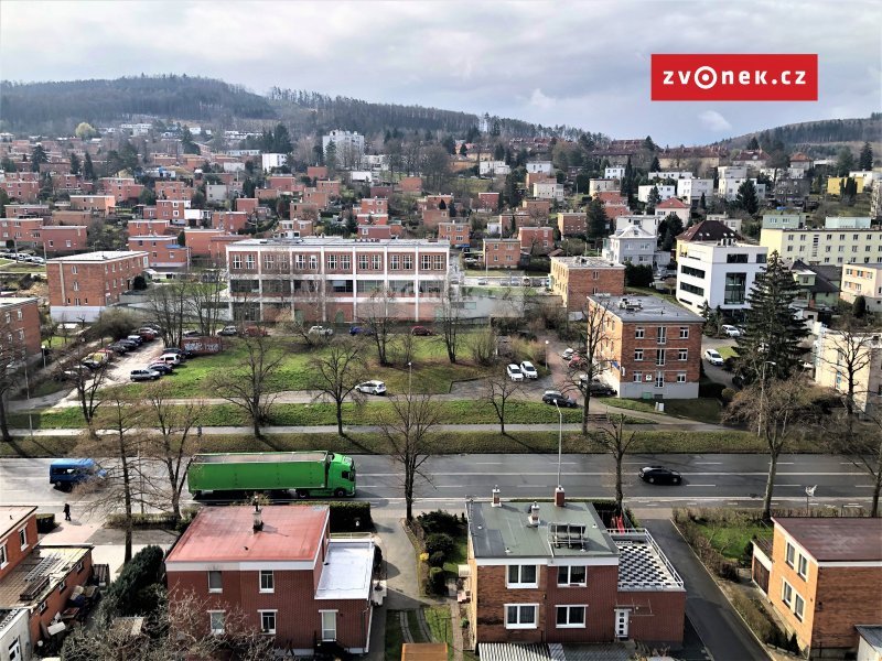 1+kk po kompletní rekonstrukci, centrum Zlína, krásný výhled