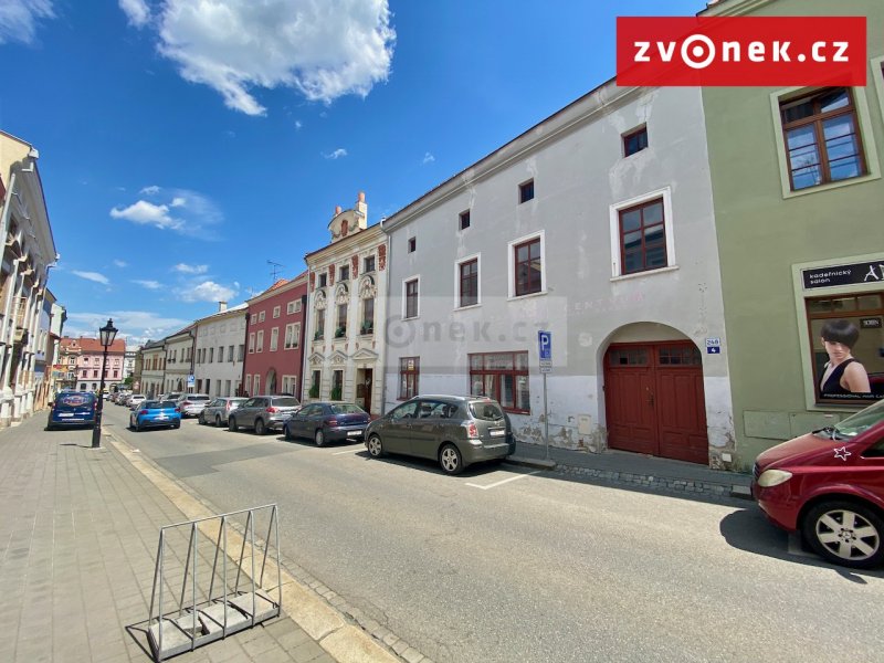 Vila v centru Kroměříže - k bydlení i podnikání