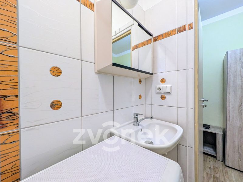 Prodej bytu 1+1 24 m², Vsetín