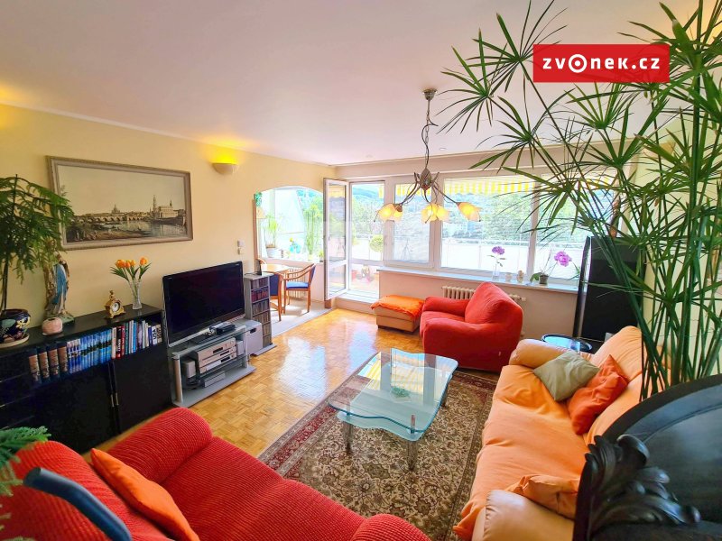 5+1 Zlín - Nad Stráněmi, garáž, krásný výhled