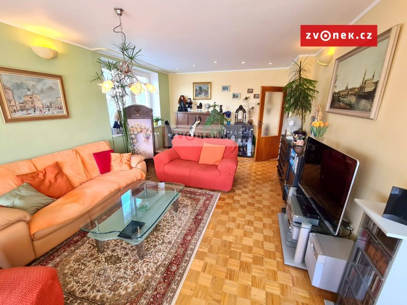 5+1 Zlín - Nad Stráněmi, garáž, krásný výhled