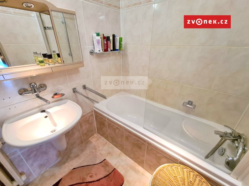 5+1 Zlín - Nad Stráněmi, garáž, krásný výhled