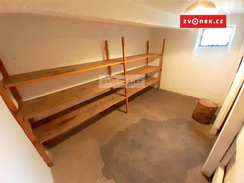 Pronájem 2+1 Zlín - Mokrá