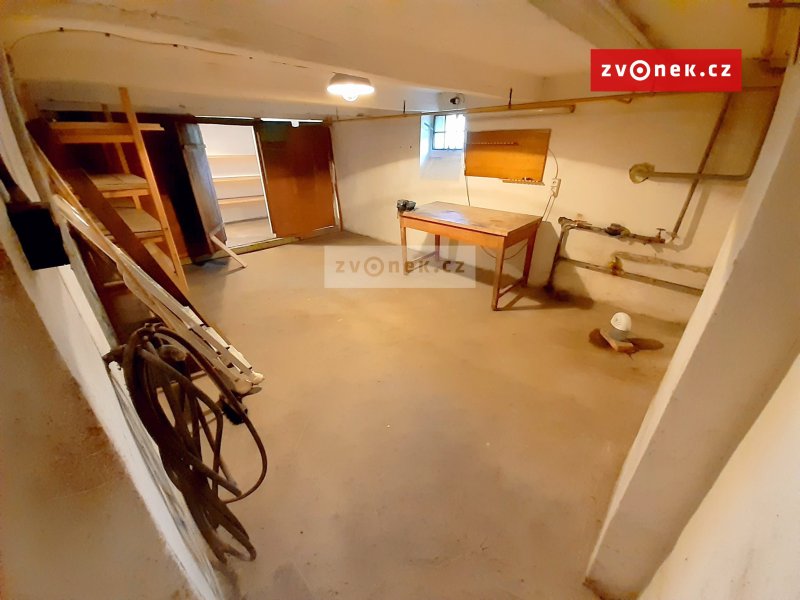 Pronájem 2+1 Zlín - Mokrá