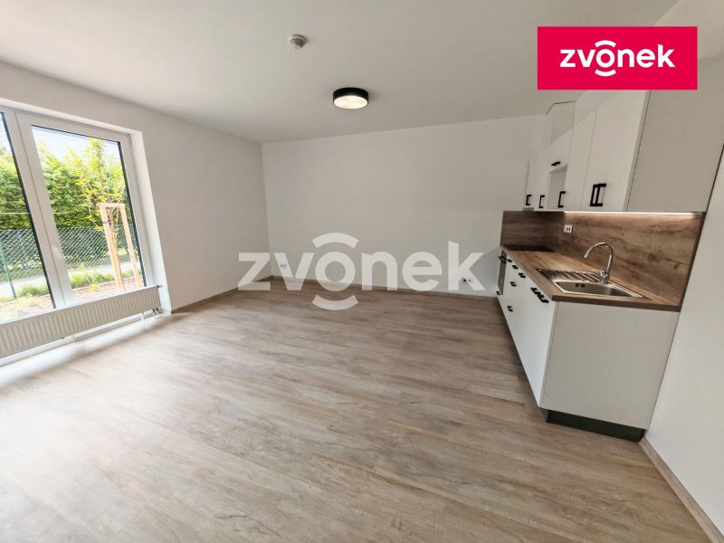 Pronájem bytu 1+kk 36 m², Otrokovice