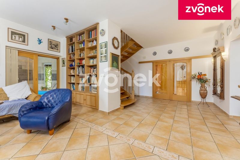 Prodej rodinného domu 180 m², Pozlovice