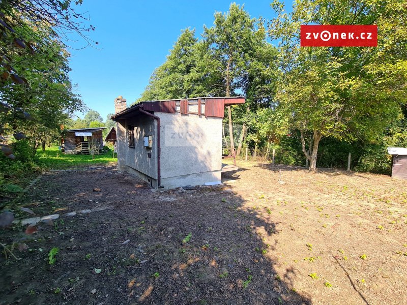 Zahradní chata s pozemkem Želechovice nad Dřevnicí