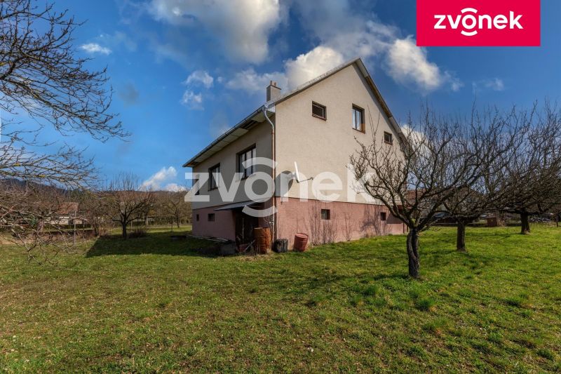 Prodej rodinného domu 250 m², Lukov