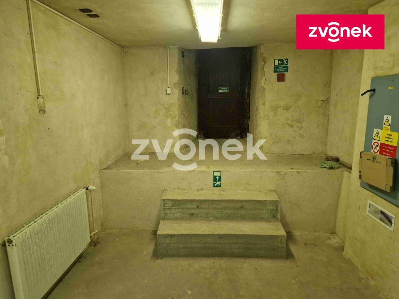 Pronájem obchodního prostoru 650 m², Uherské Hradiště