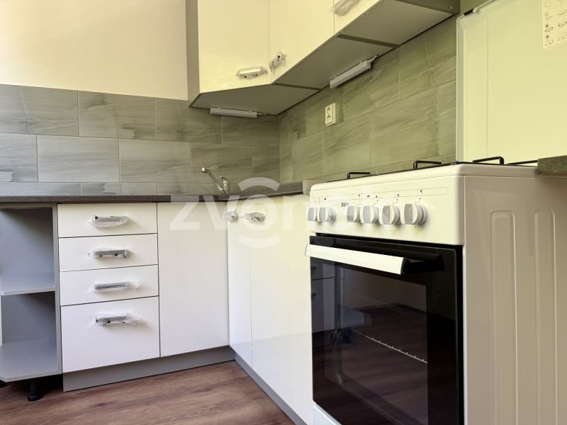 Rekonstruovaný byt 2+1 Zlín - Podhoří, pěkná a klidná lokalita, příznivá cena