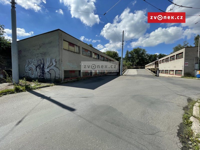 Prodej garáže Zlín, Bartošova čtvrť.