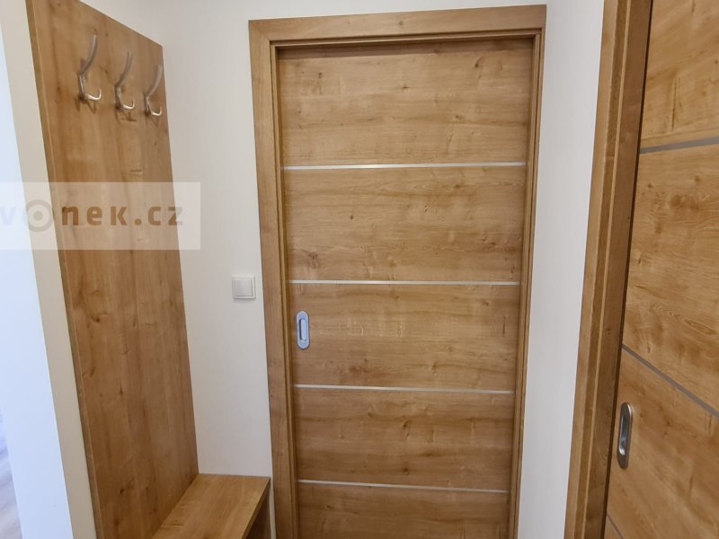Pronájem nadstandardního 2+kk s lodžií- Vizovice