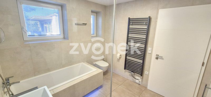 Pronájem bytu 2+1 75 m², Zlín - Kostelec