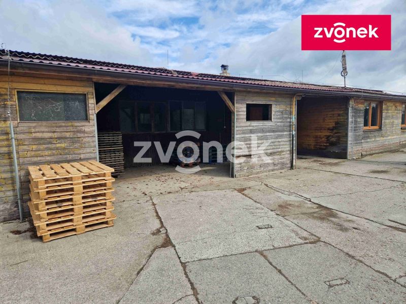 Prodej výrobního prostoru 2 890 m², Louka