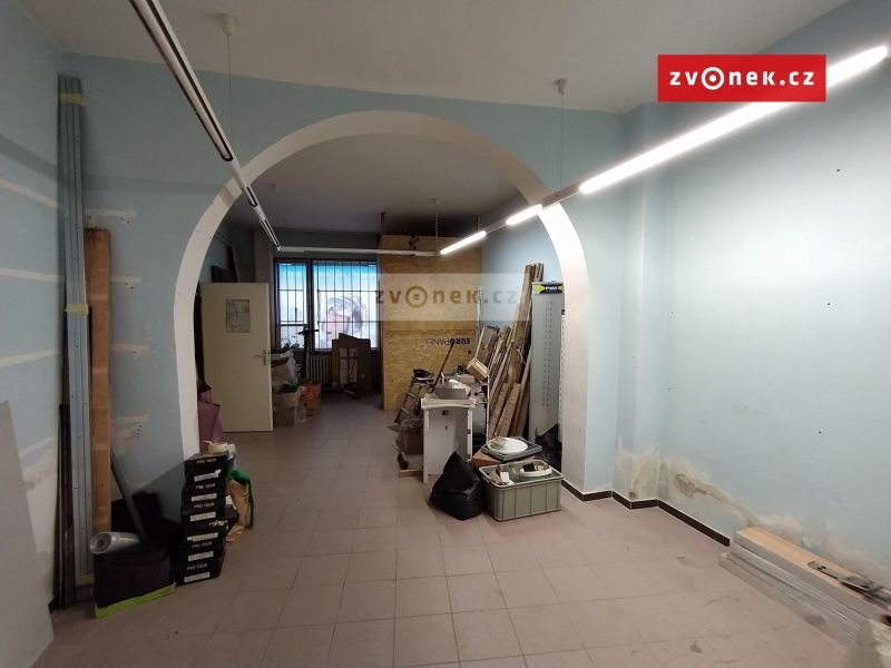 Pronájem obchodního prostoru 140 m², Napajedla