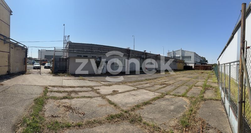 Pronájem komerčního areálu cca 1 920 m² s administrativním zázemím – Otrokovice