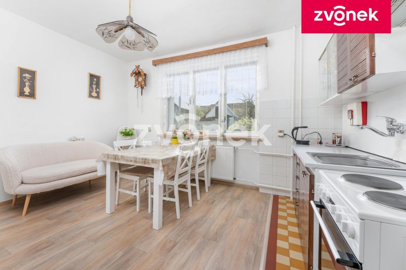 Prodej rodinného domu 300 m², Ublo