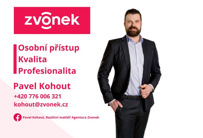 Rovinatý a slunný pozemek pro rodinné bydlení, 600 m², Březůvky