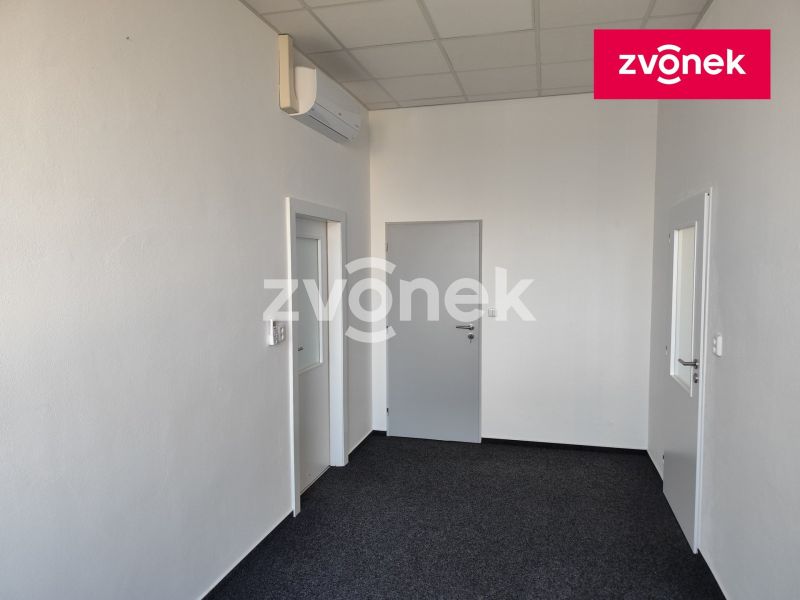 Pronájem kanceláře 32 m², Kroměříž - Kotojedy