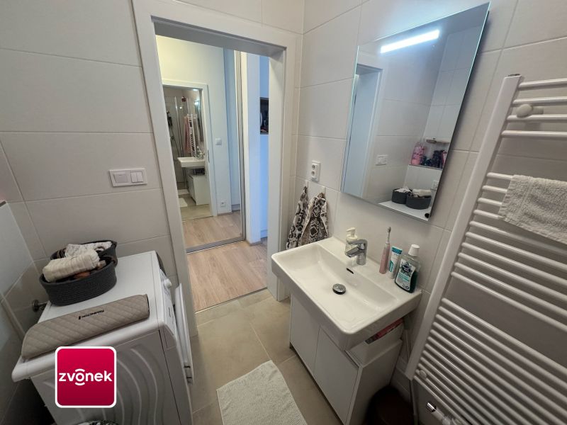 Moderní byt 1+kk 31 m² s garážovým stáním, Zlín