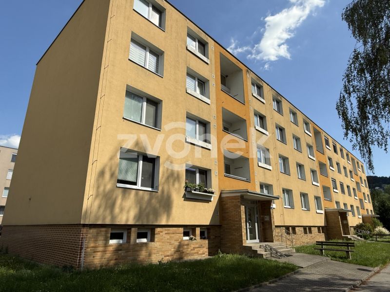 Pronájem bytu 1+1 33 m², Zlín - Příluky
