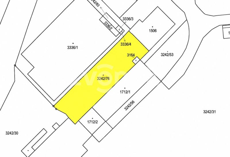 Pronájem uzamykatelné zpevněné plochy 1 186 m² – Otrokovice, Napajedelská