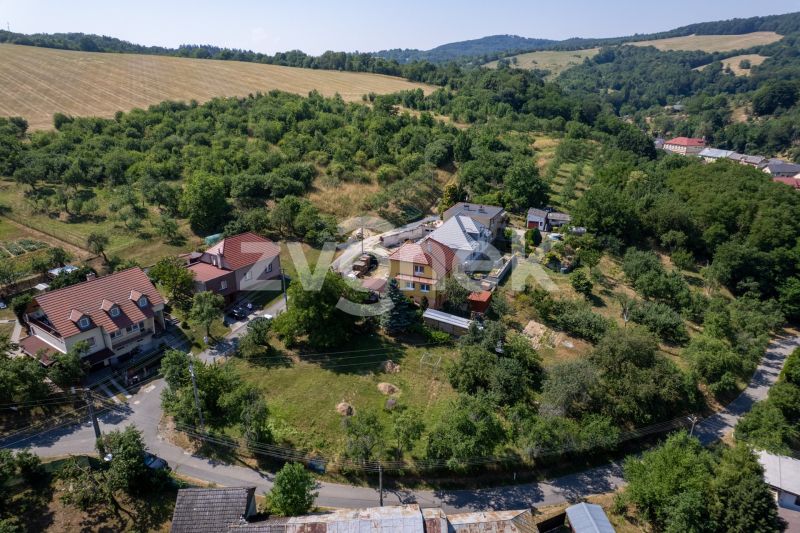 Prodej stavebního pozemku 1 282 m², Košíky