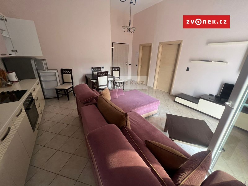 Prodej apartmánu 56m2 (2kk) v Golemu v Albánii