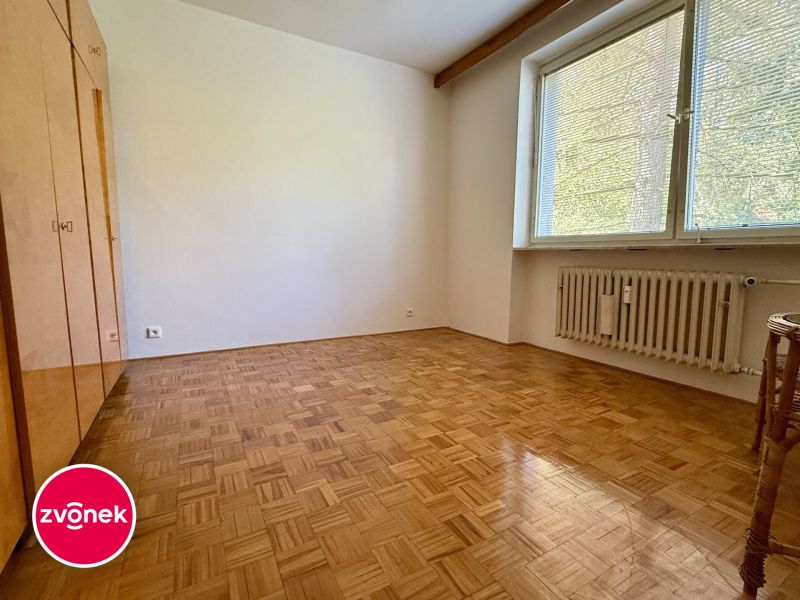 Prostorný byt 3+1 pro 4 studenty (za os. 5.500,- Kč), pěkná a klidná lokalita Zlína - Přílucká