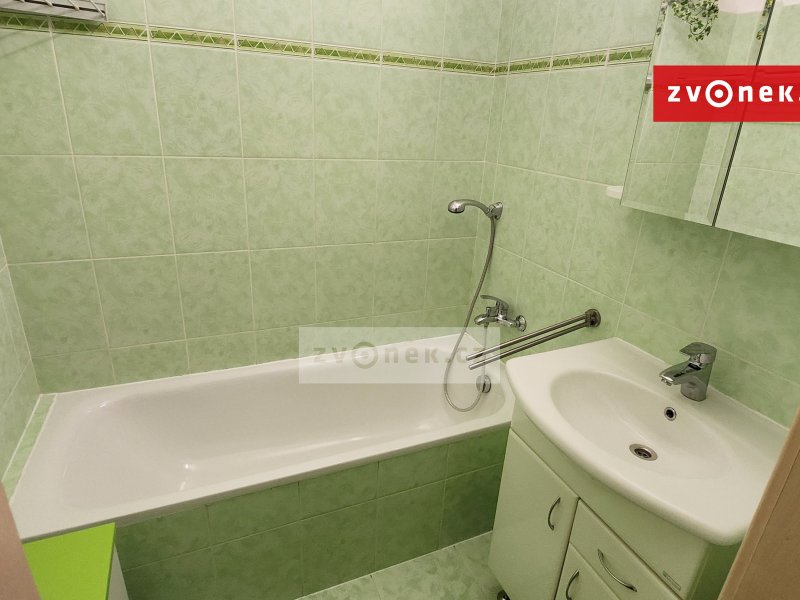 Pronájem bytu 2+1,Benešovo nábřeží, Zlín od 1.4.2026