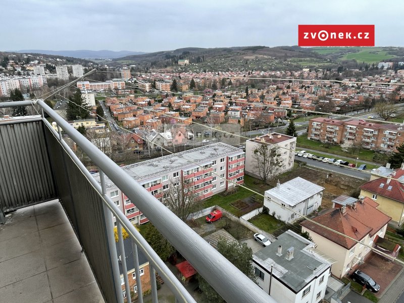 2+1 Ševcovská, pěkný výhled, balkón, dostupný centru Zlína pěší chůzí