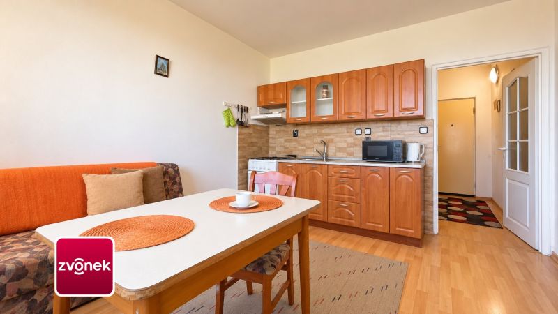 Světlý byt 1+1 s krásným výhledem a potenciálem pro vlastní bydlení i investici | 37,2 m² | Otrokovice – Kvítkovice