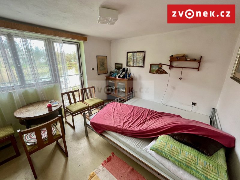 Rybářská chata s rybníkem a pozemky