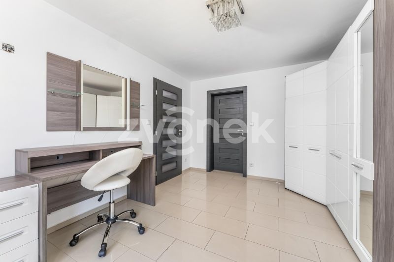 Prodej rodinného domu 258 m², Všemina