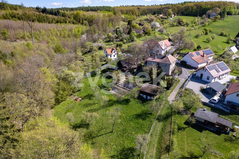 Prodej RD, Zlín - Štákovy Paseky, s velkou zahradou