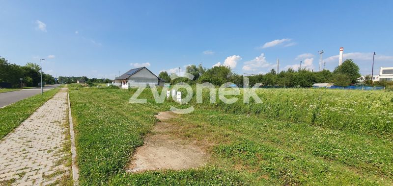 Prodej stavebního pozemku 1 070 m², Hulín