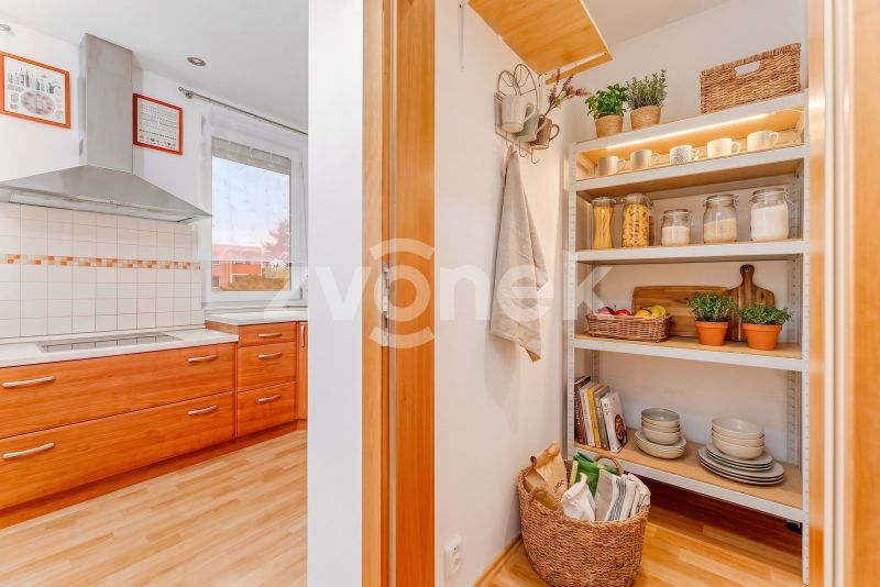 Krásný byt 3+kk Otrokovice - Trávníky, ul. SNP, balkon