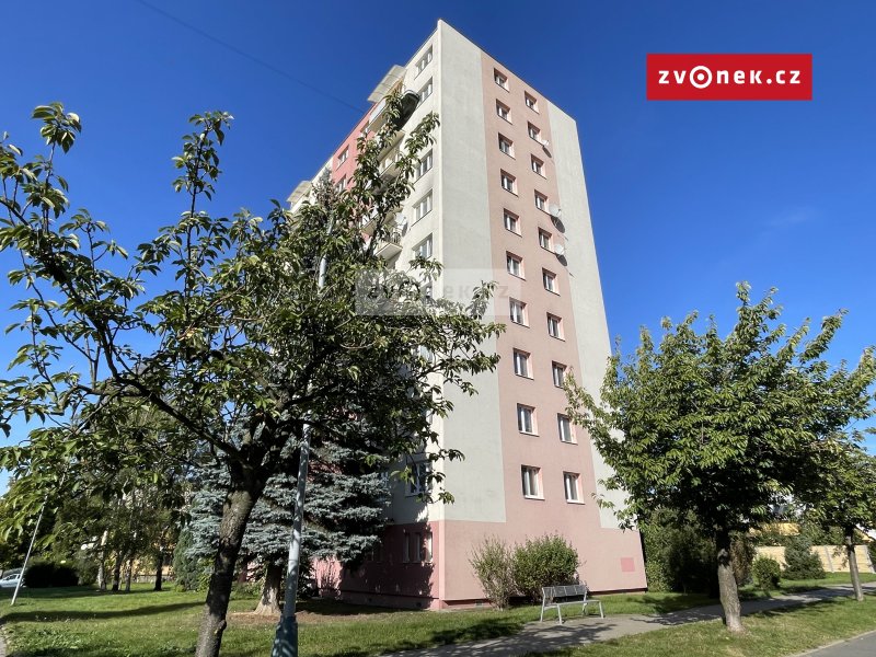 2+1 Malenovice, pěkná a klidná lokalita, výhled na údolí Zlína