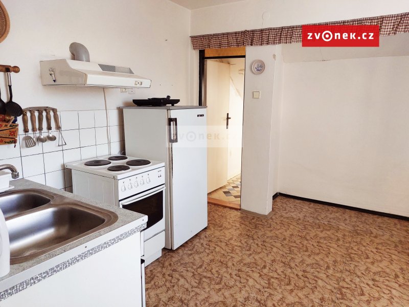 Prodej RD Vlčnov 286m2, vhodný k bydlení i podnikání