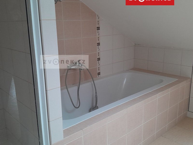 Pronájem 2+kk Vsetín - centrum