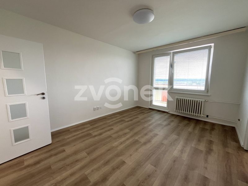 Pronájem bytu 3+1 62 m², Chropyně