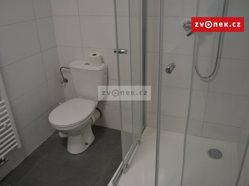 Pronájem 2+kk v rodinném domě v Jablůnce