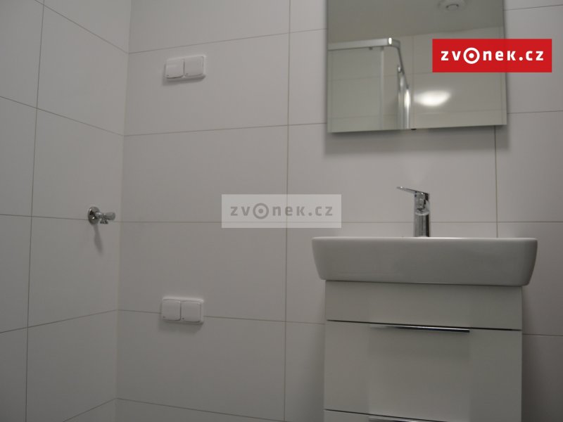 Pronájem 2+kk v rodinném domě v Jablůnce