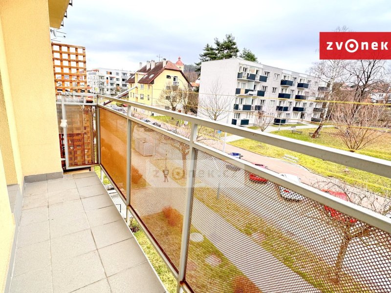 Prostorný byt 3+1 s balkonem, Malenovice - třída Svobody